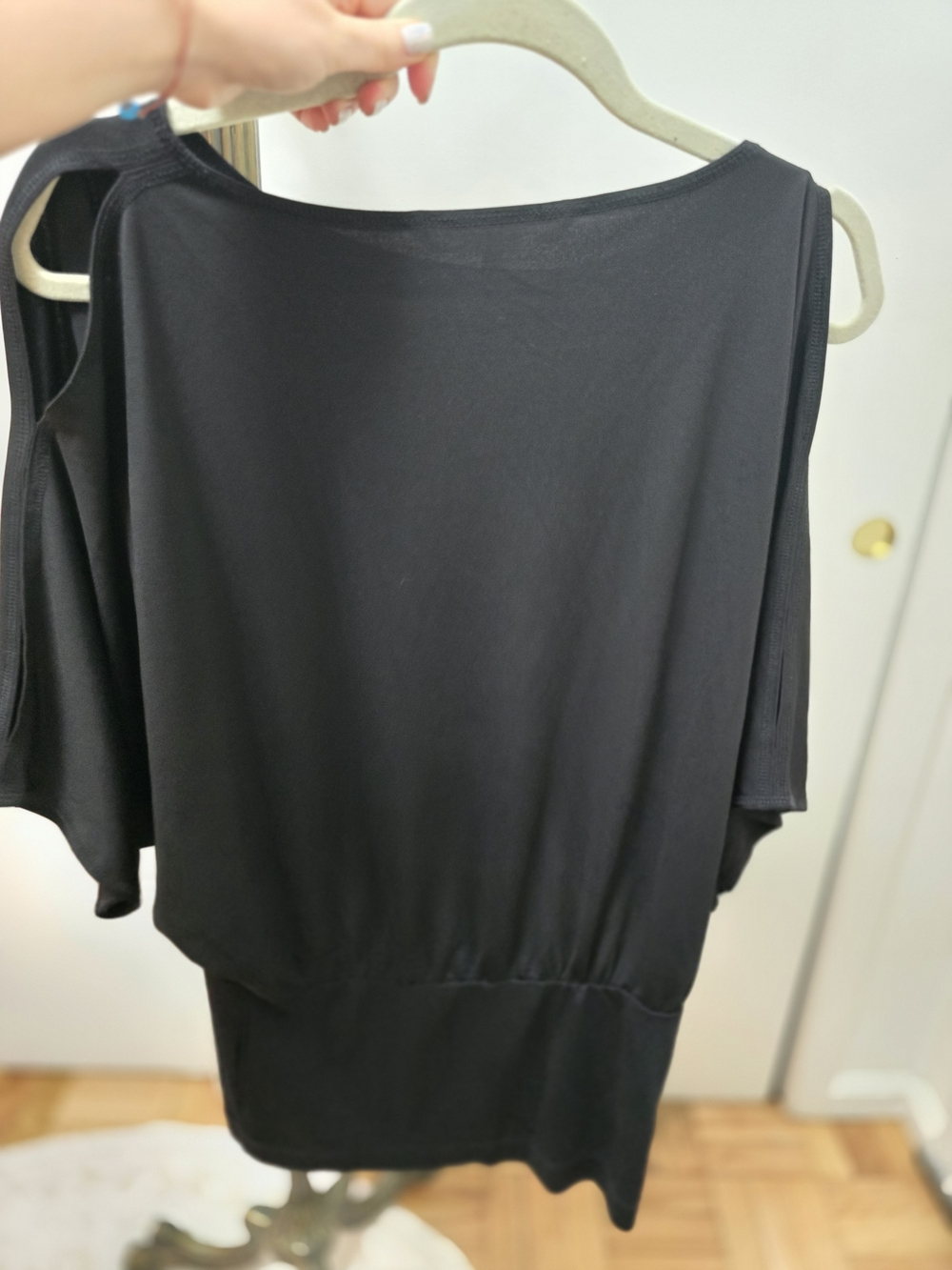 RACHEL Rachel Roy Black Cold-Shoulder Blouse